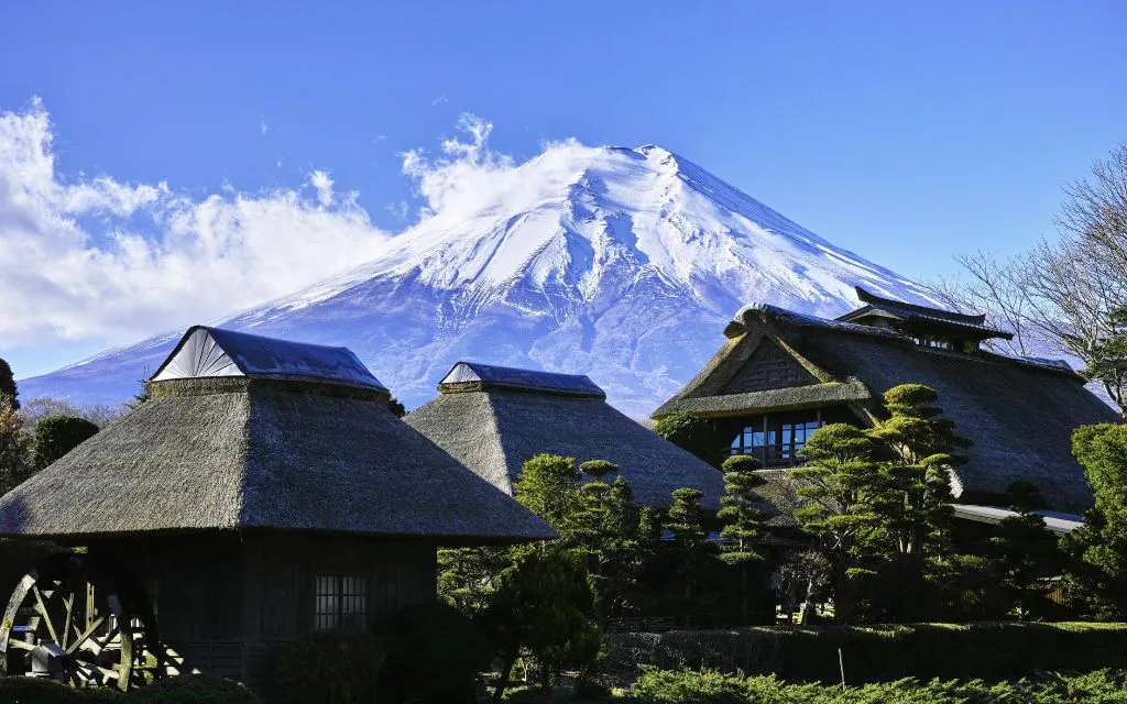 Nhật Bản thu phí tham quan núi Phú Sĩ